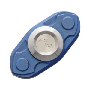 Liong Mah, Spinner Blue