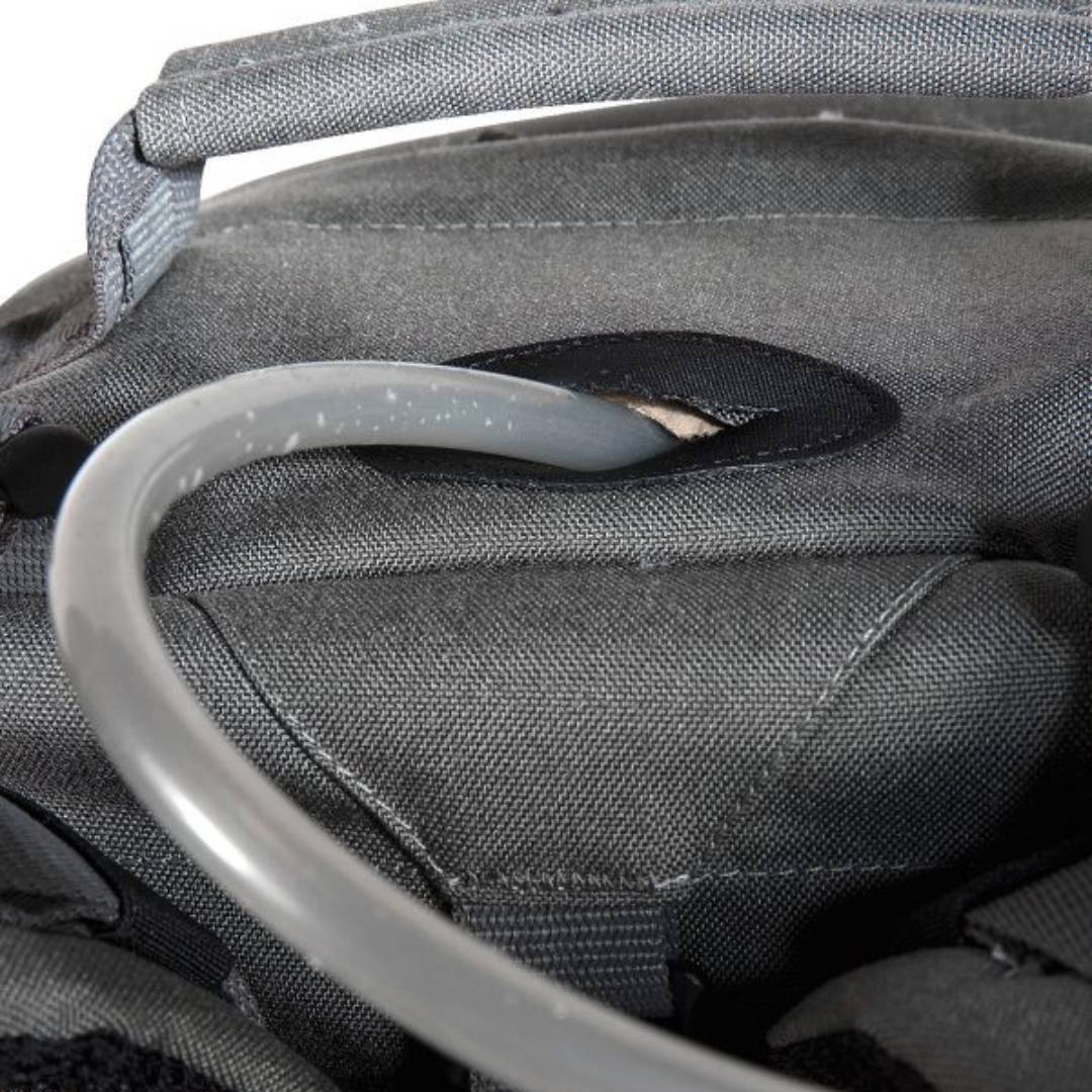 7599.043 CARBON (4)